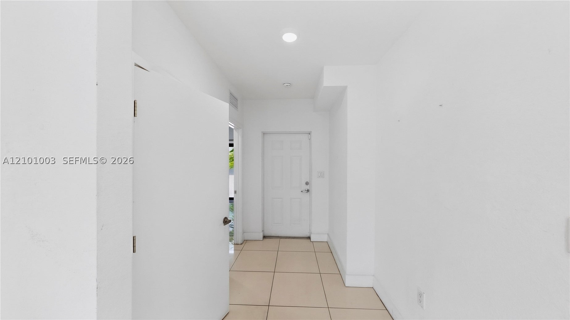 218 NW 11th Ct