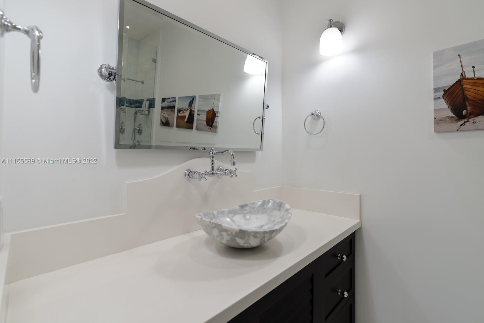 THE PALM ESTATES - Residential