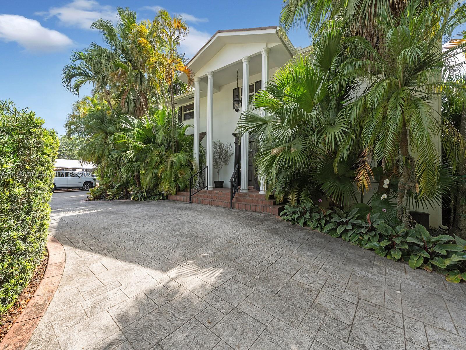 BIRD ROAD FARMSITES - Residential