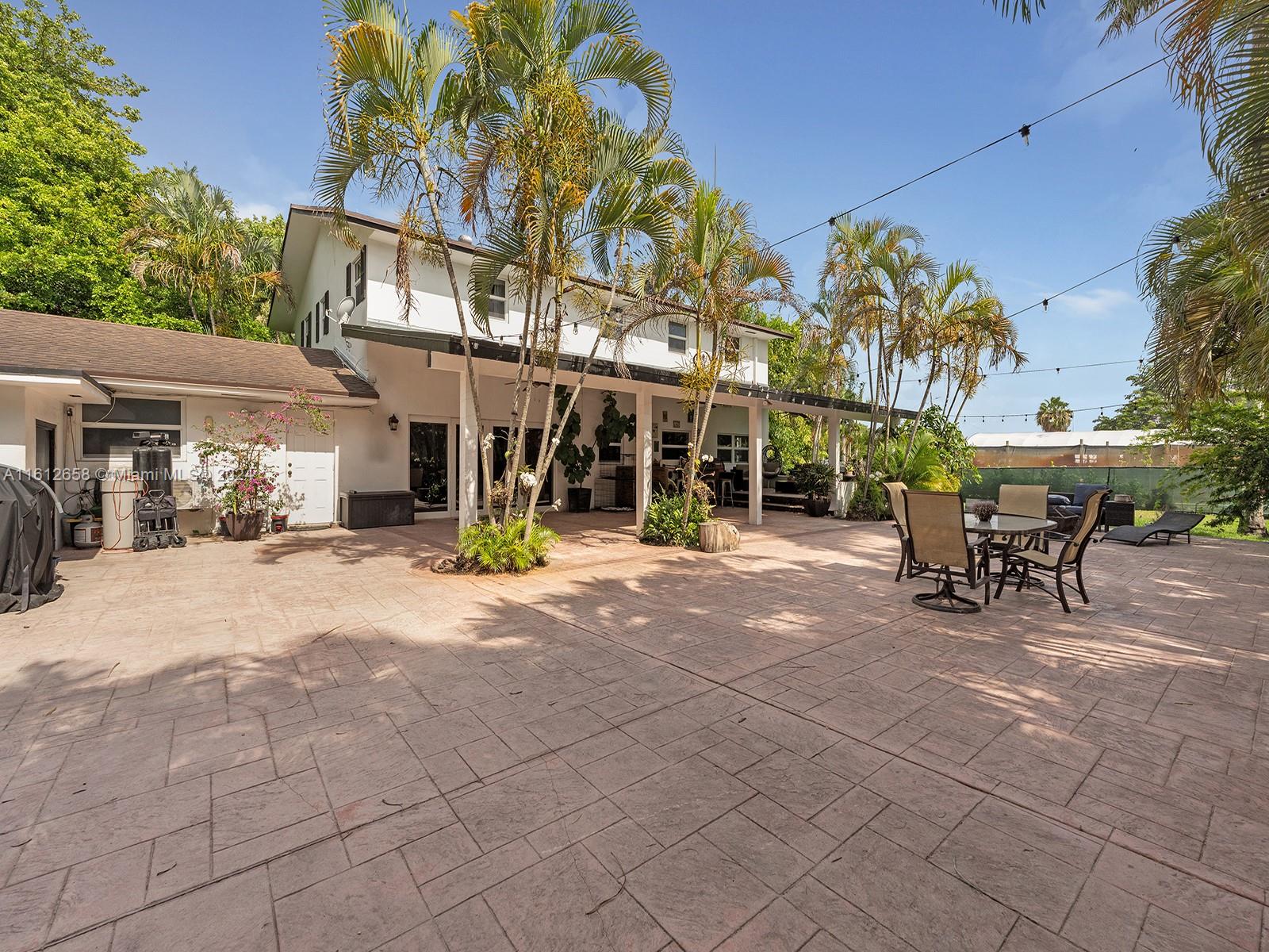 BIRD ROAD FARMSITES - Residential