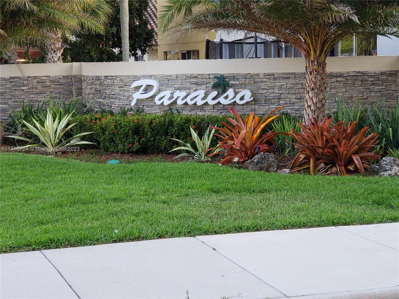 Fantastic corner unit with 4 bedrooms and 2 and 1/2 bathrooms. Marble, Tile and Laminated flooring. Breakfast/Lunch area connected to the Kitchen, that has granite counter top, spacious Living/Dinning room, lot of sun light. All bedrooms are up stairs. Two car garage plus drive way space for two or more cars.
Located at Paraiso a very quite and nice gated community, that offers Summing Pool, Kids area, Basic Cable/Internet.