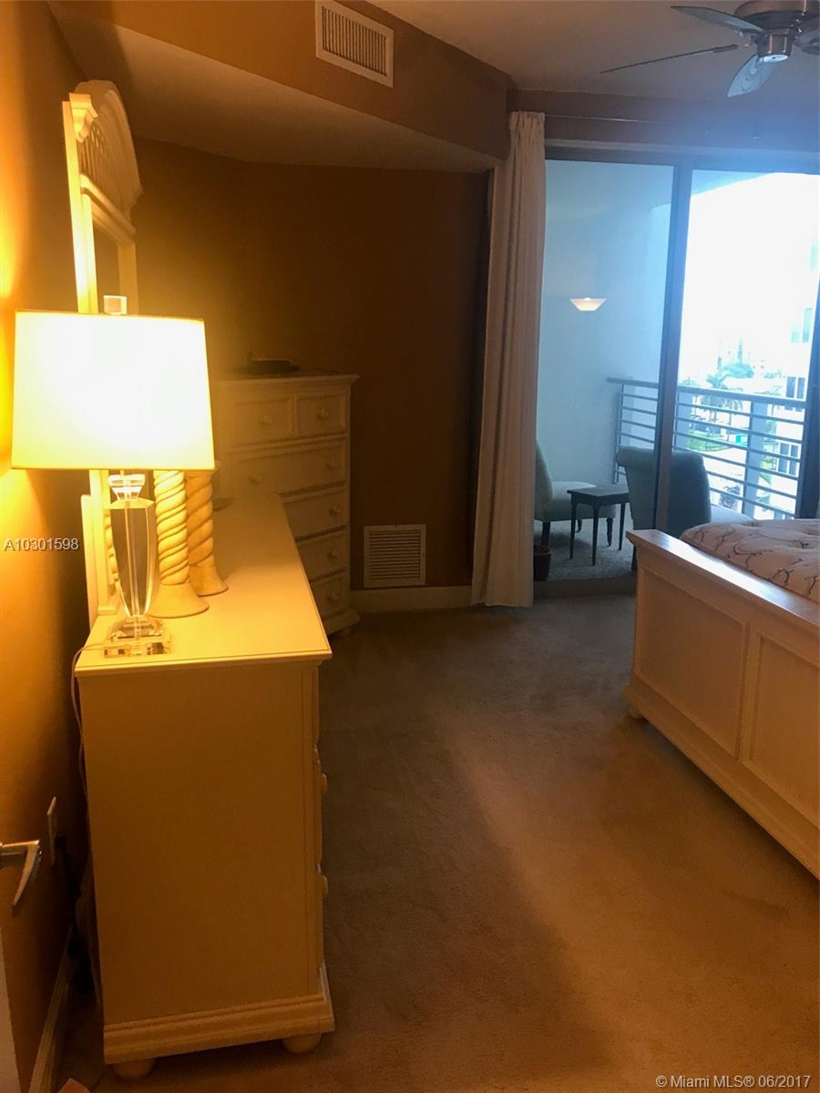 RADIUS CONDO - Residential Lease