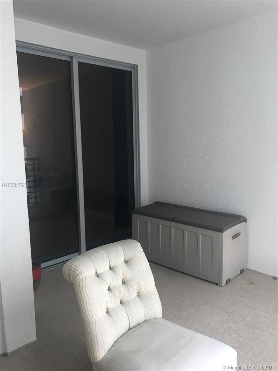 RADIUS CONDO - Residential Lease