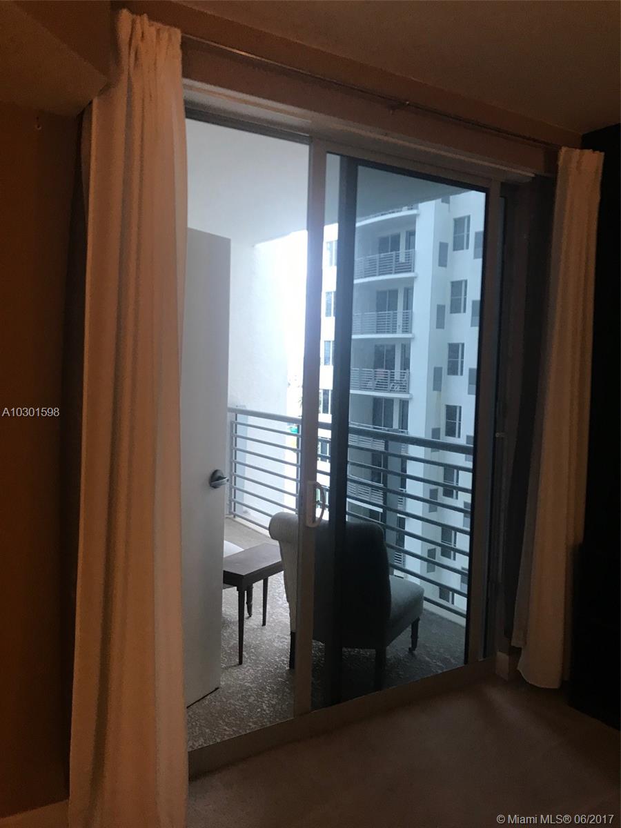 RADIUS CONDO - Residential Lease