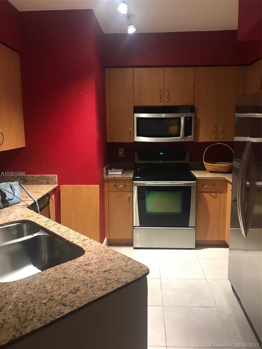 RADIUS CONDO - Residential Lease