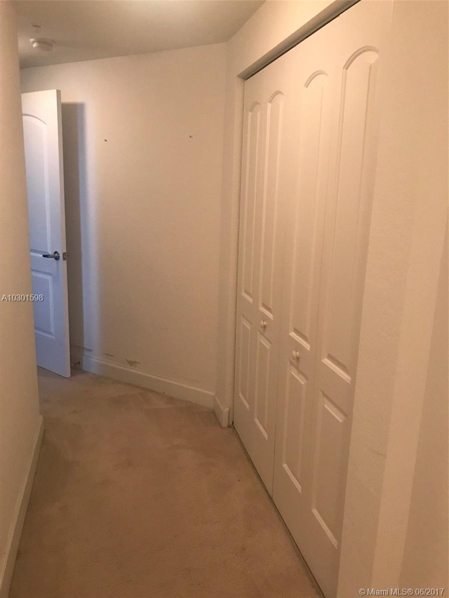 RADIUS CONDO - Residential Lease