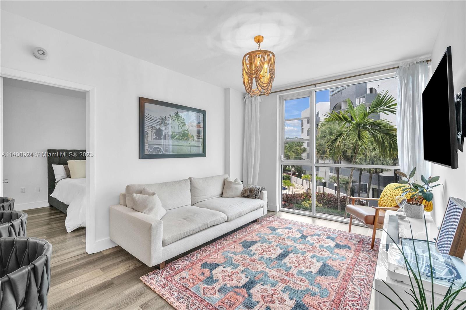 Beautifully appointed and meticulously maintained fully furnished 2BR/2B apartment located in the heart of Coconut Grove. Nestled within a vibrant and desirable neighborhood, this residence offers an ideal living space for those seeking comfort, convenience, and style. Situated within walking distance to Coco Walk and all that Coconut Grove has to offer, this apartment offers an enviable location and a unique opportunity for enjoying the vibrant lifestyle of the area. 1 parking space included.
