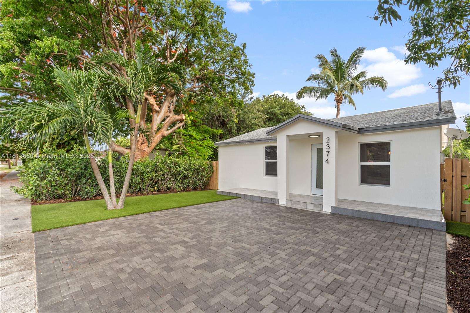 HIGH RIDGE PARK - Residential