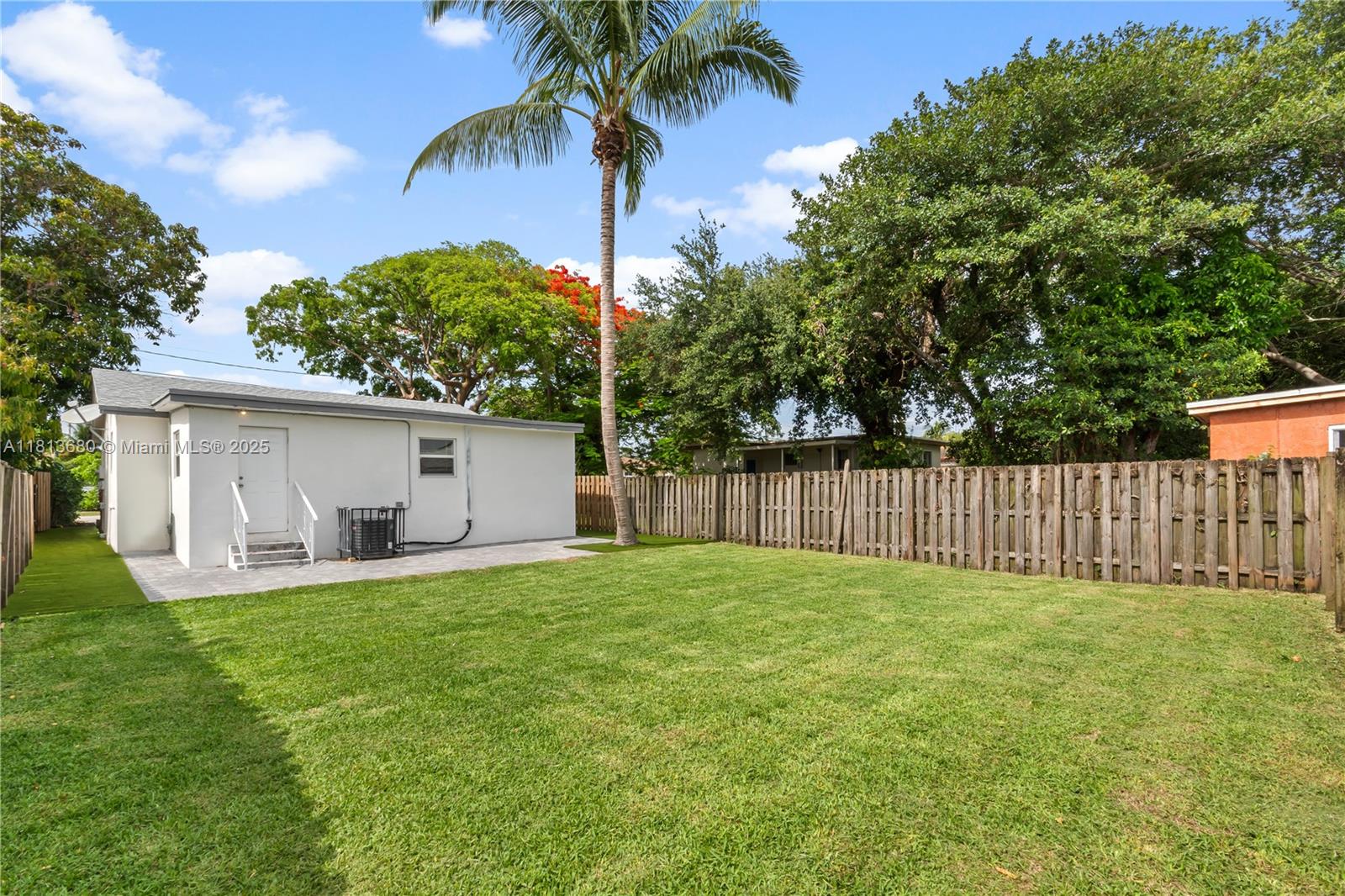 HIGH RIDGE PARK - Residential