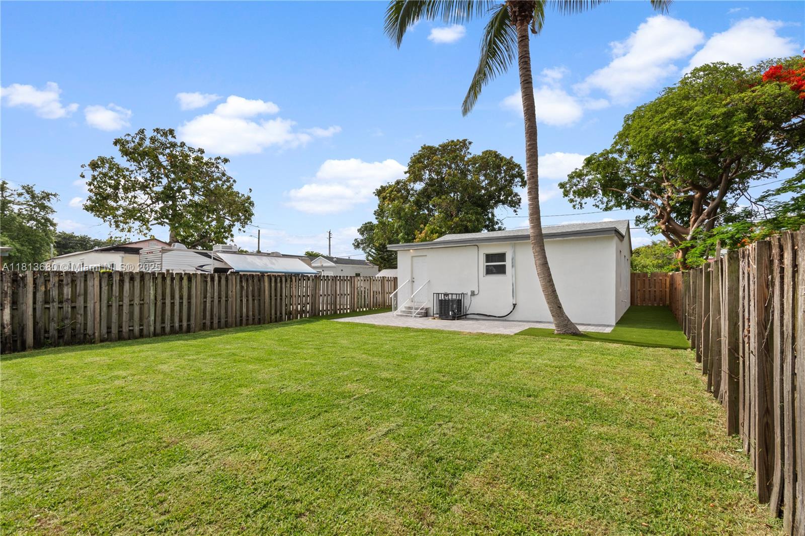 HIGH RIDGE PARK - Residential