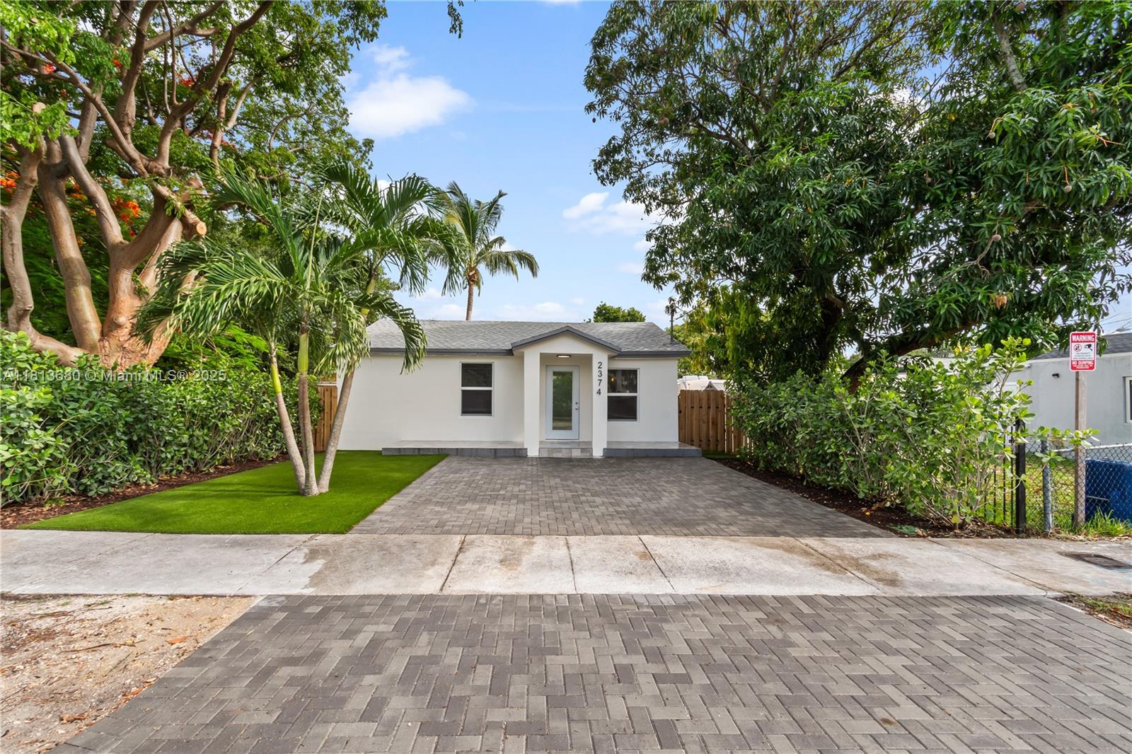 HIGH RIDGE PARK - Residential