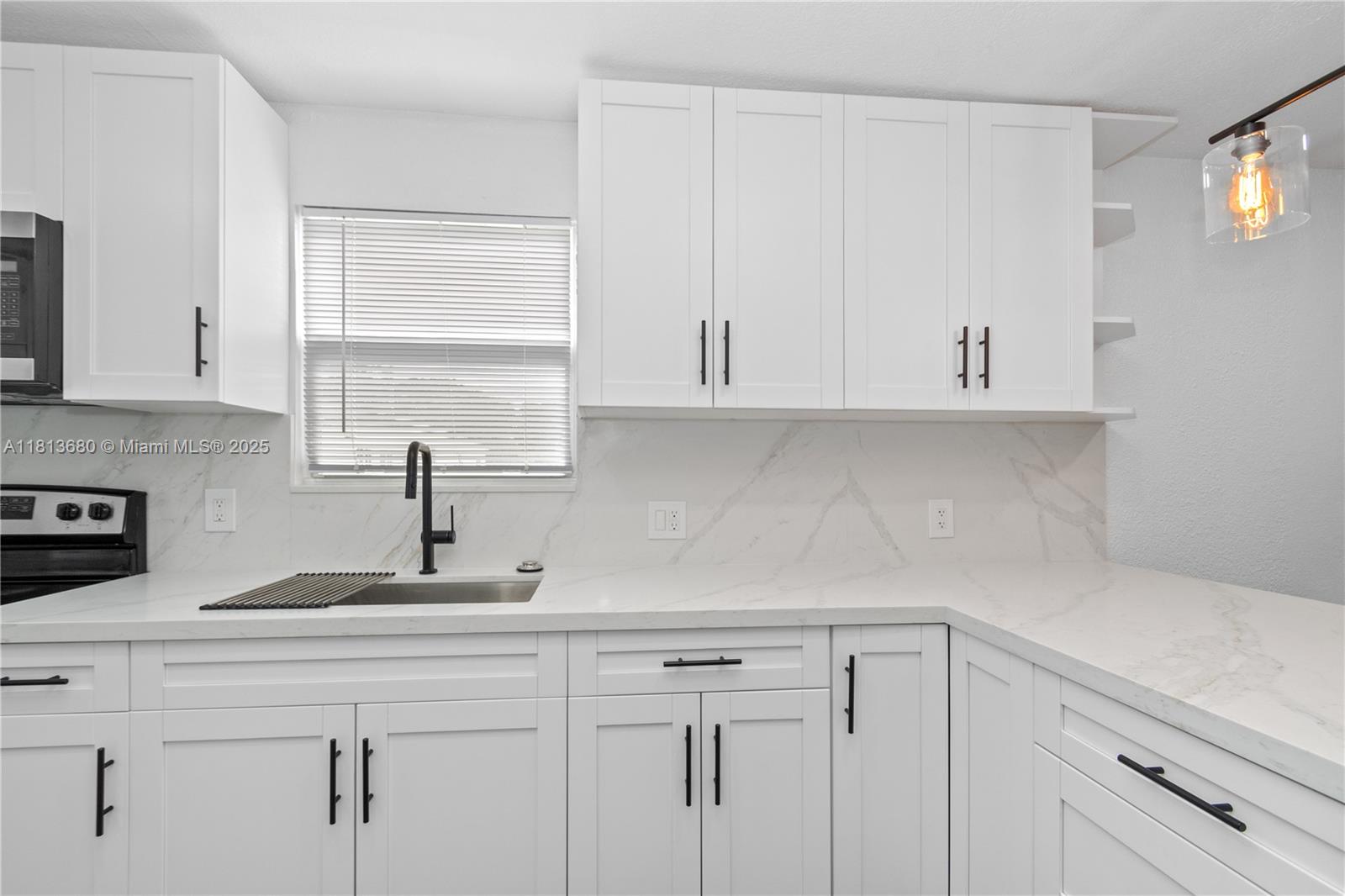 HIGH RIDGE PARK - Residential