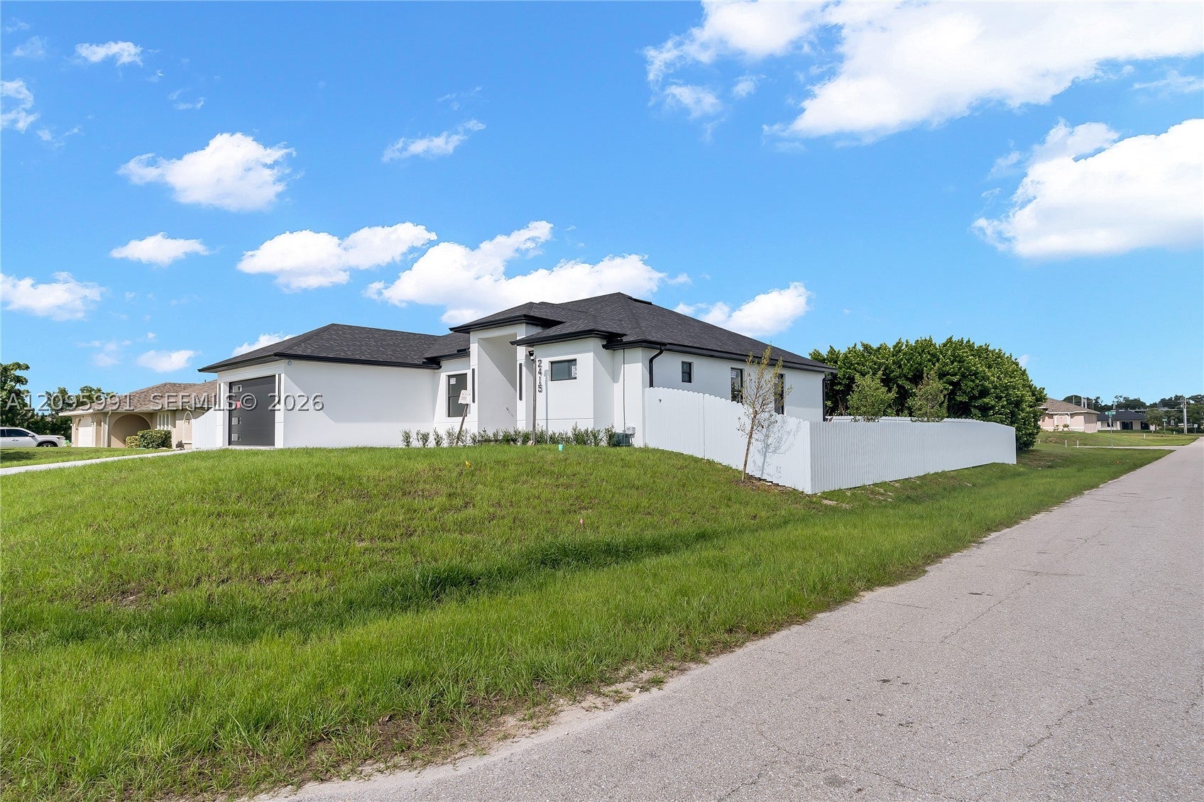 2415 NE 22nd Pl