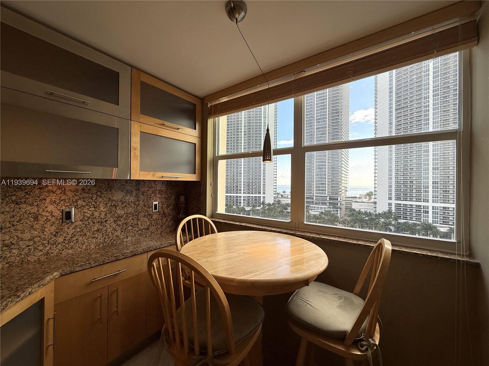 PLAZA TOWERS NORTH CONDO - Residential