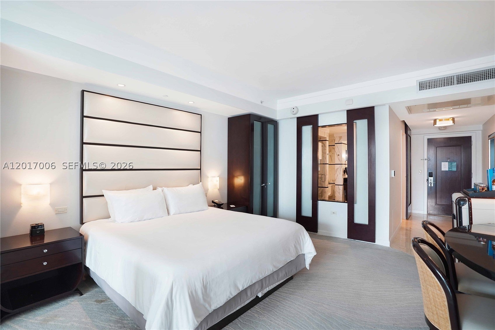 4391 Collins Ave 916, Miami Beach FL 33140