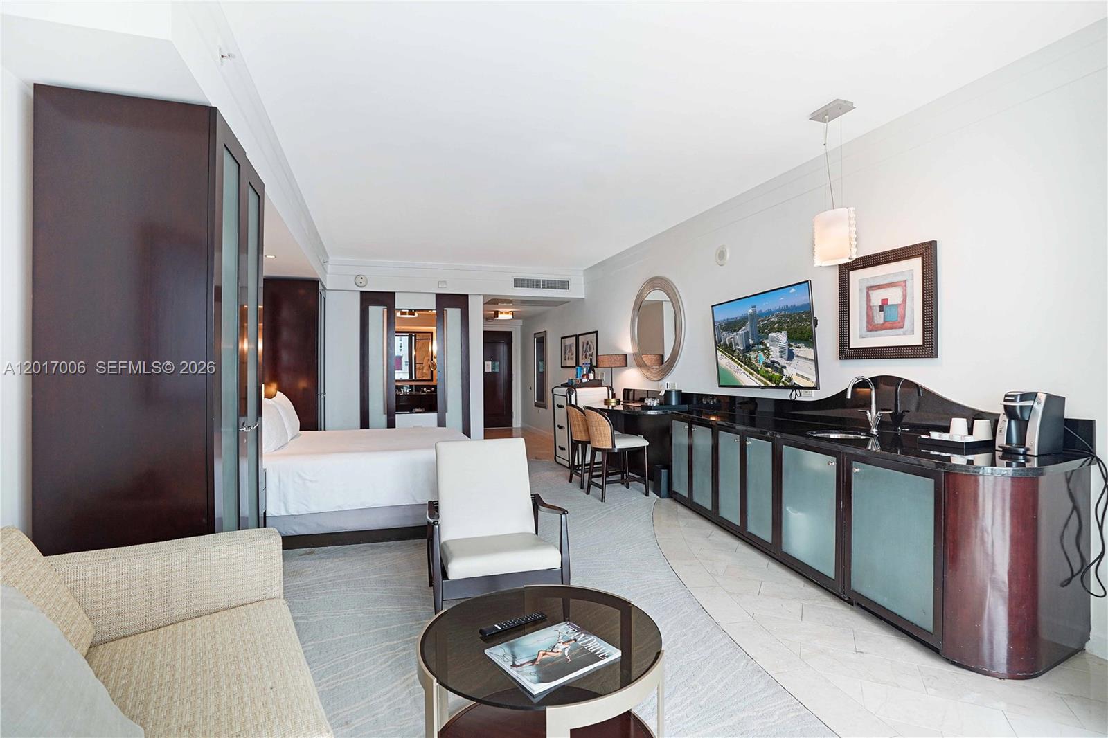 FONTAINEBLEAU III OCEAN C - Residential