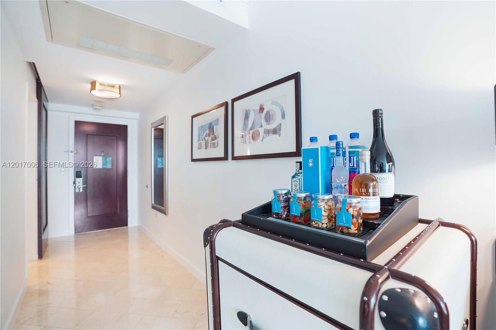 FONTAINEBLEAU III OCEAN C - Residential