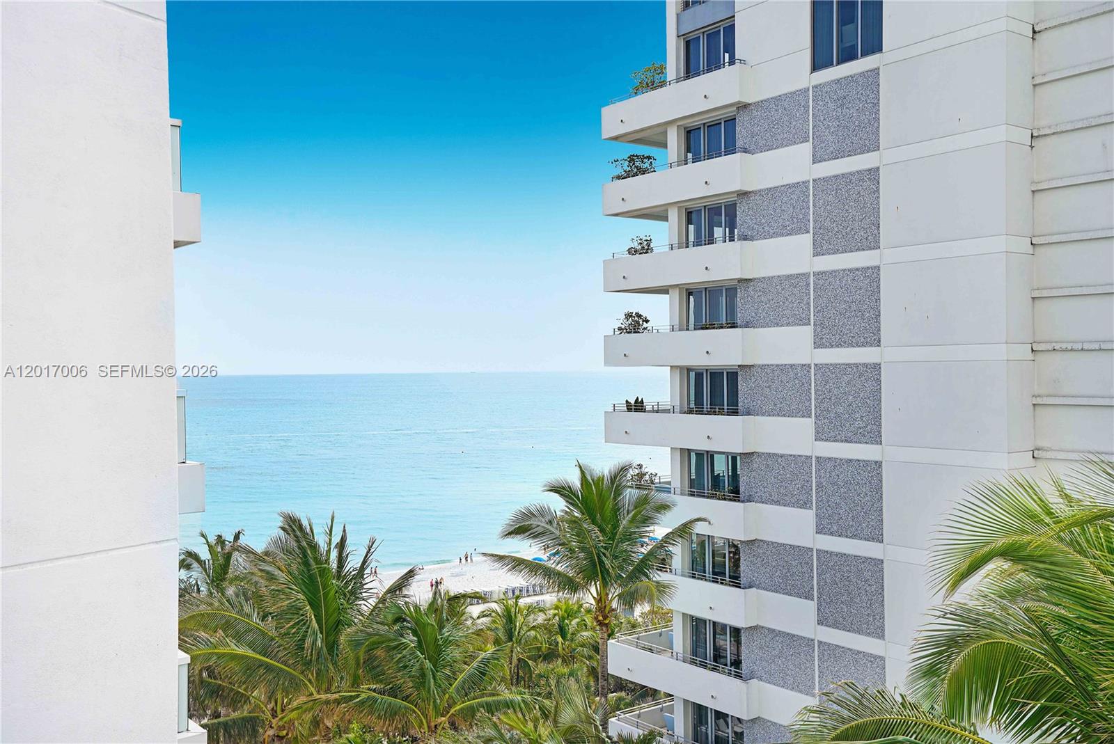 FONTAINEBLEAU III OCEAN C - Residential