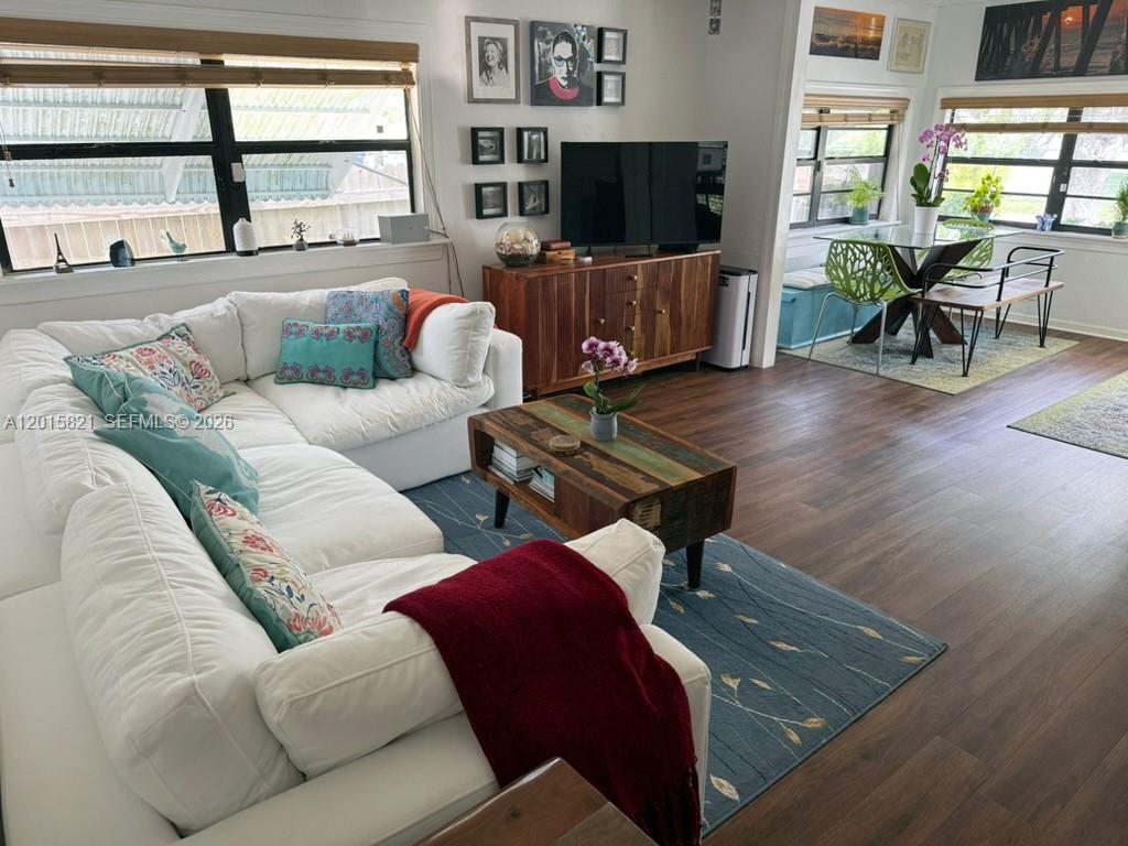 GROVE PARK - Residential