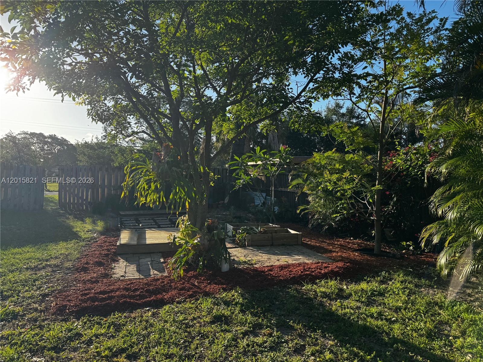 GROVE PARK - Residential