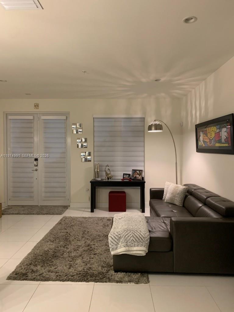 LANDMARK AT DORAL CONDO N - Residential