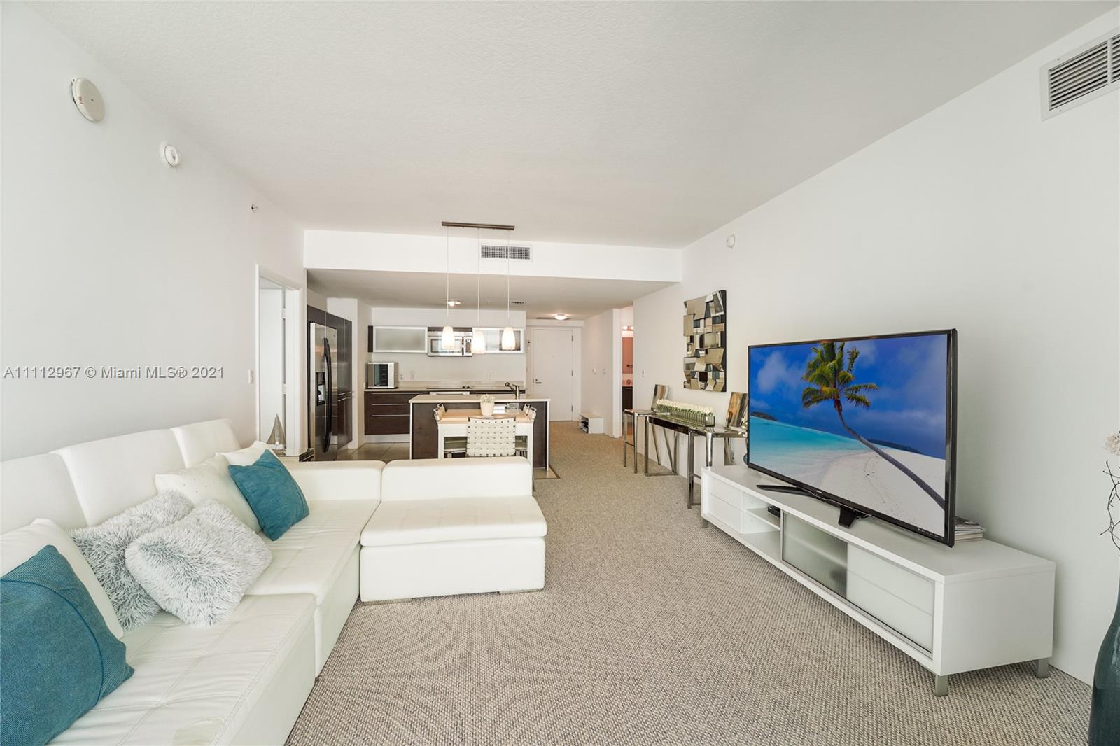 QUANTUM ON THE BAY CONDO - Residential
