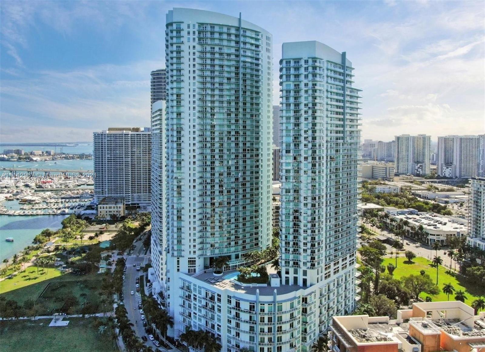 QUANTUM ON THE BAY CONDO - Residential