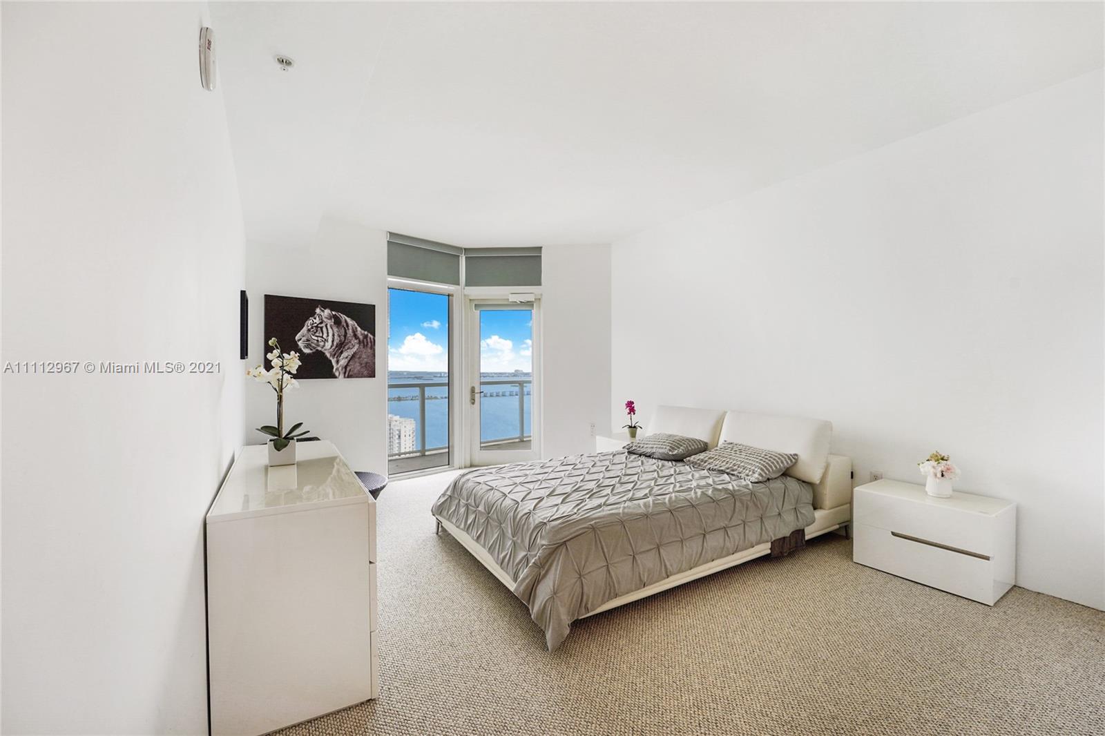 QUANTUM ON THE BAY CONDO - Residential