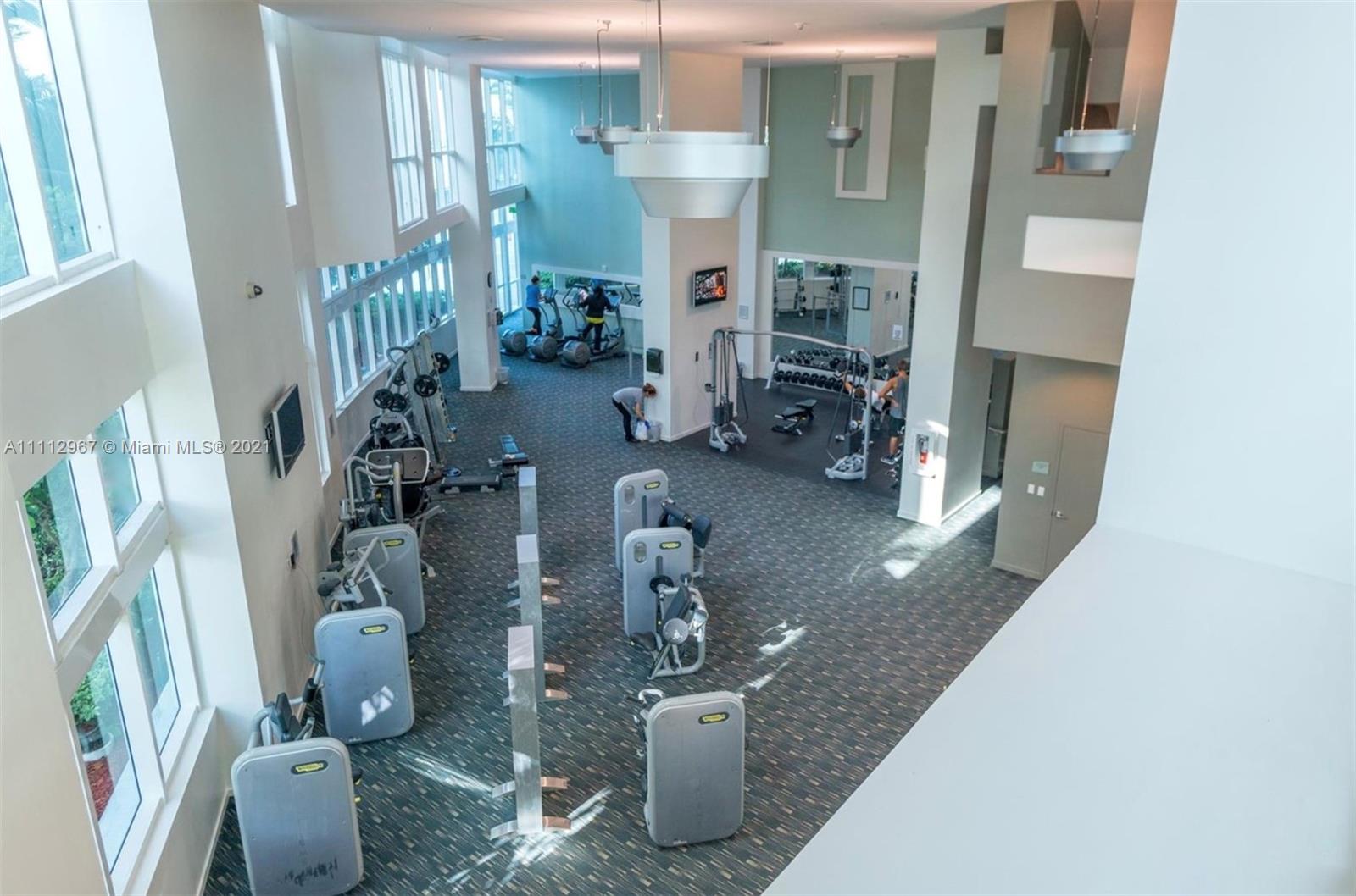 QUANTUM ON THE BAY CONDO - Residential