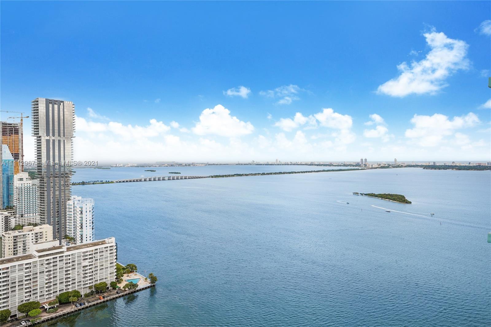 QUANTUM ON THE BAY CONDO - Residential