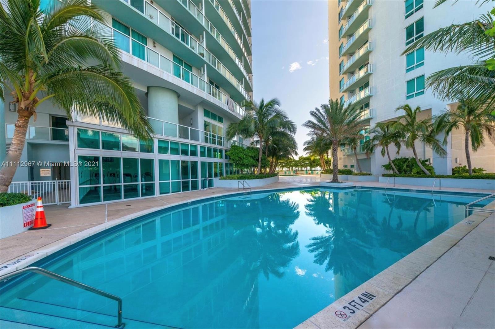 QUANTUM ON THE BAY CONDO - Residential