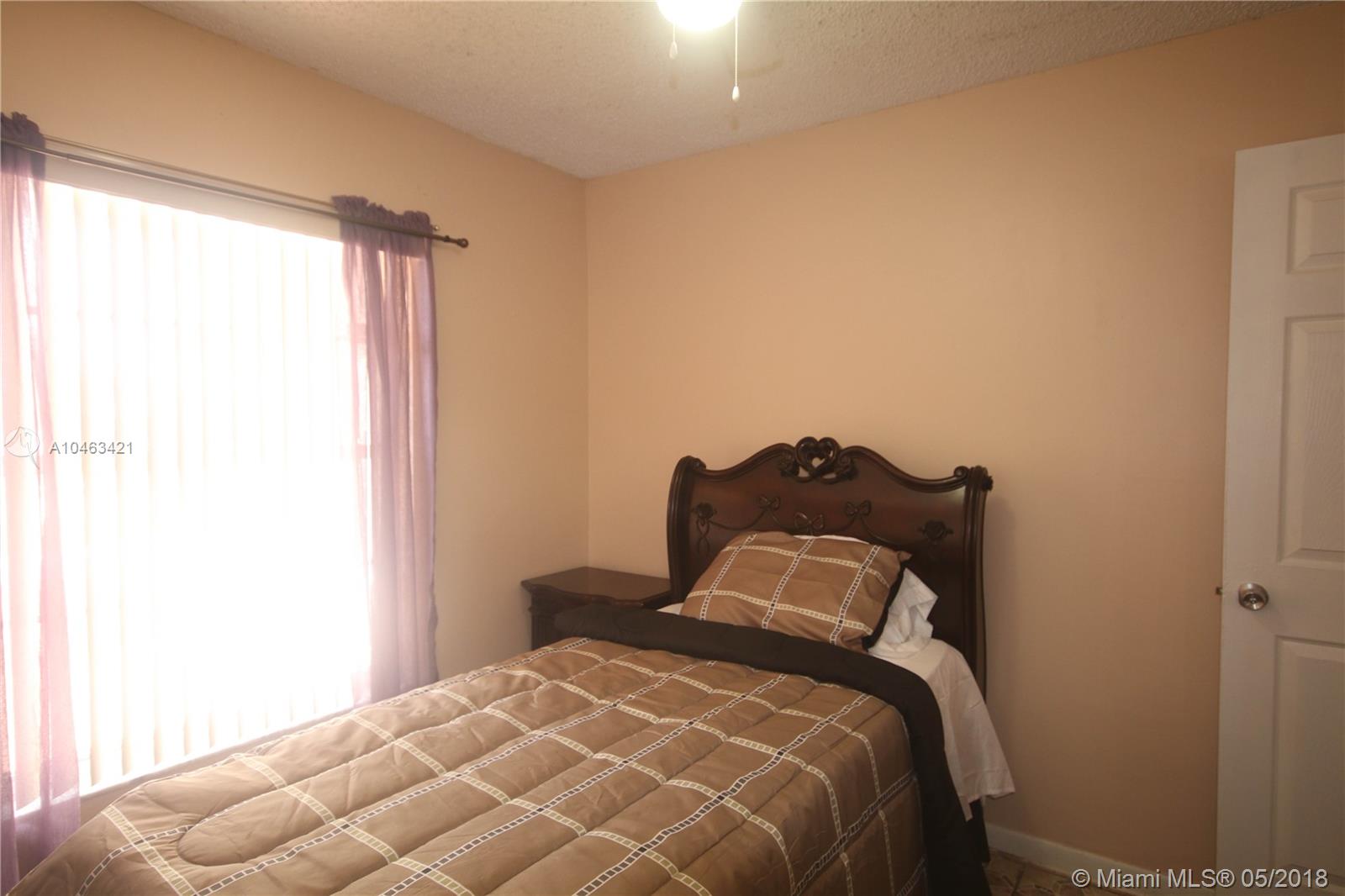 NORTH LAUDERDALE VILLAGE - Residential