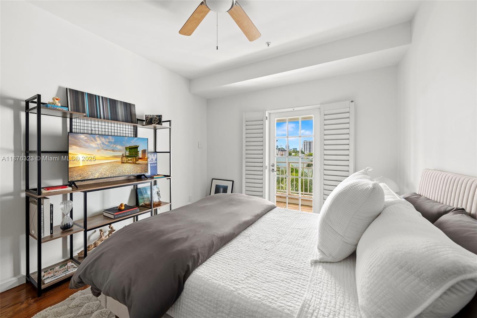 THE THS AT SUNSET HARBOUR - Residential