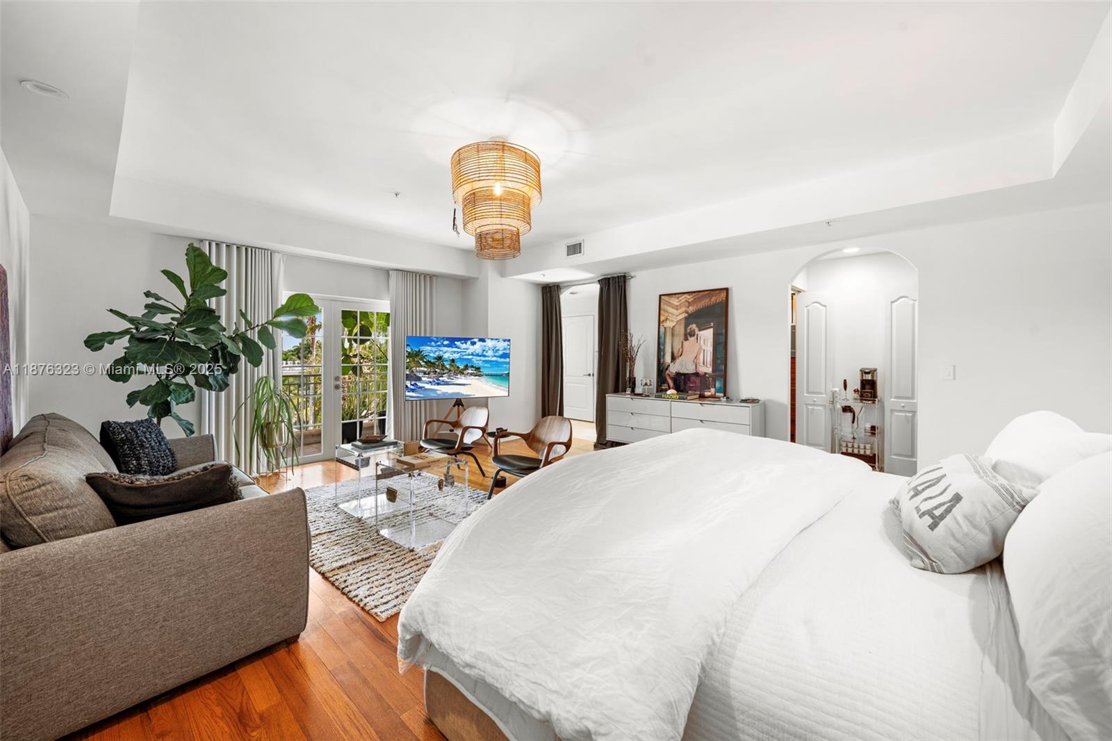 THE THS AT SUNSET HARBOUR - Residential