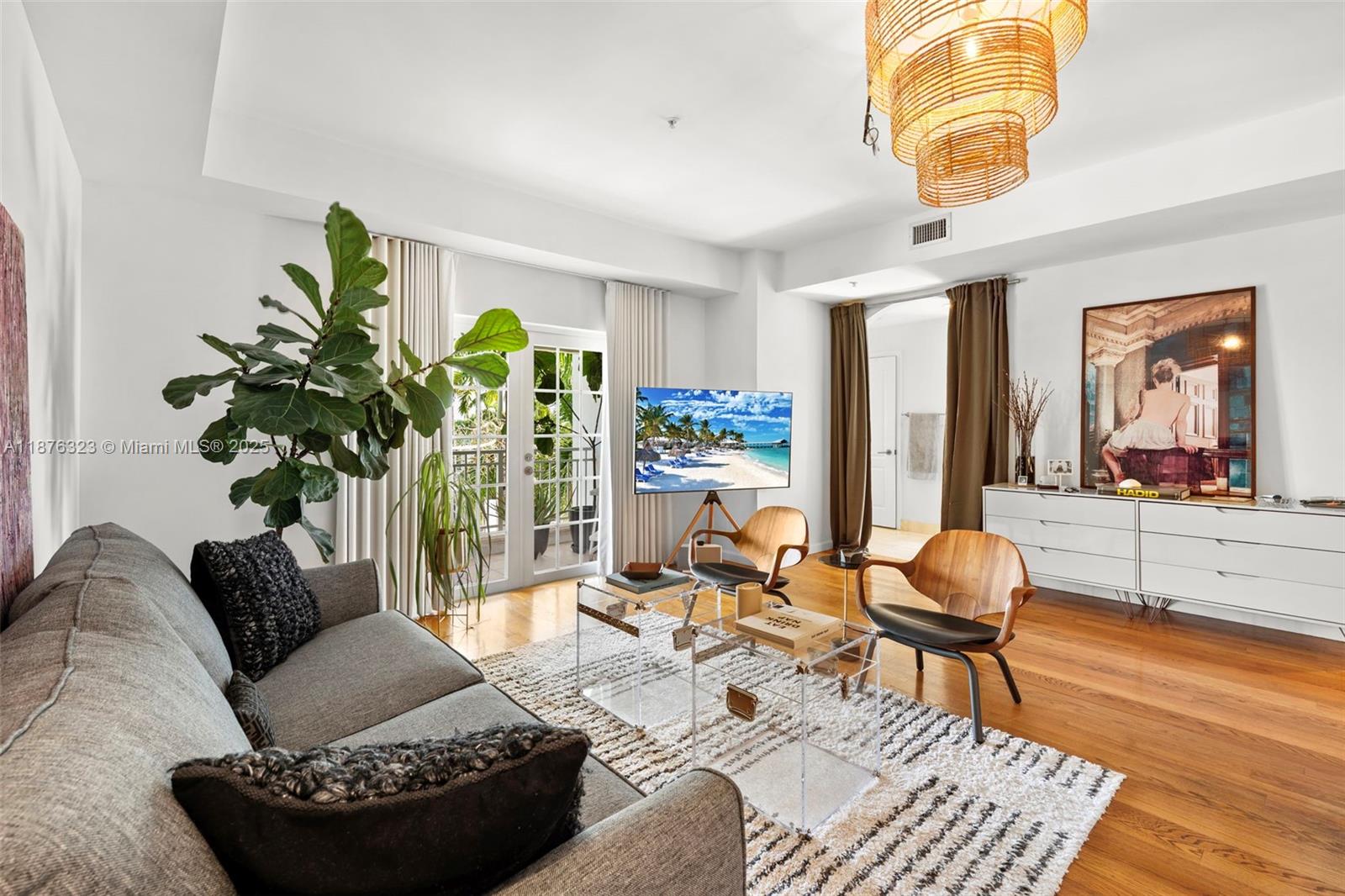 THE THS AT SUNSET HARBOUR - Residential