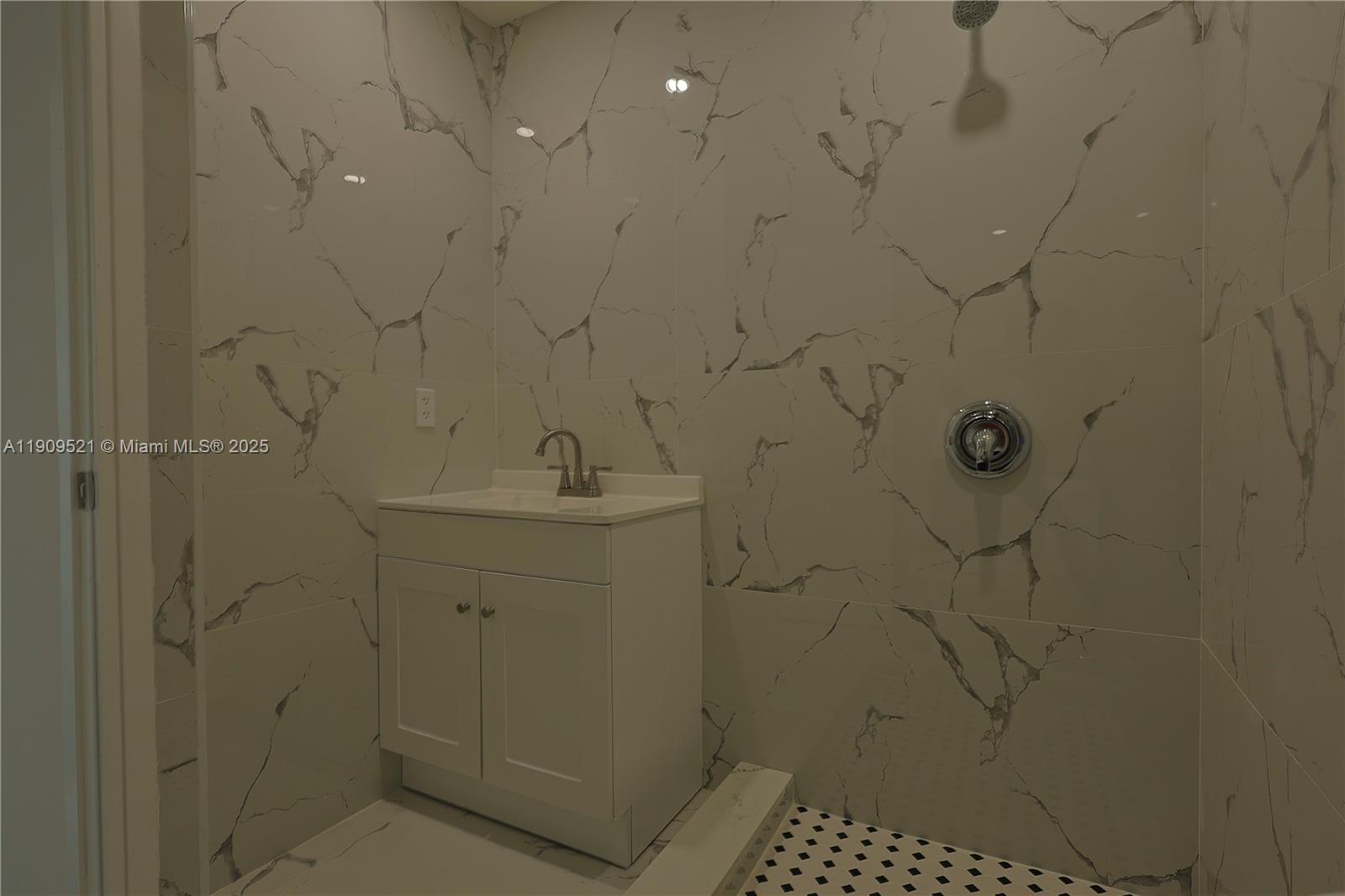 SCHOOL PK - Residential