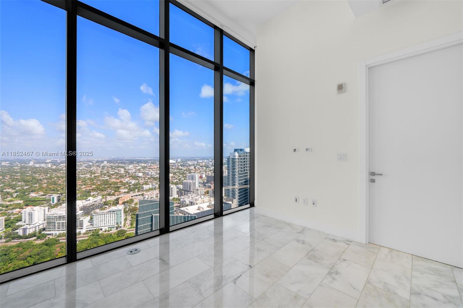 ECHO BRICKELL CONDO - Residential