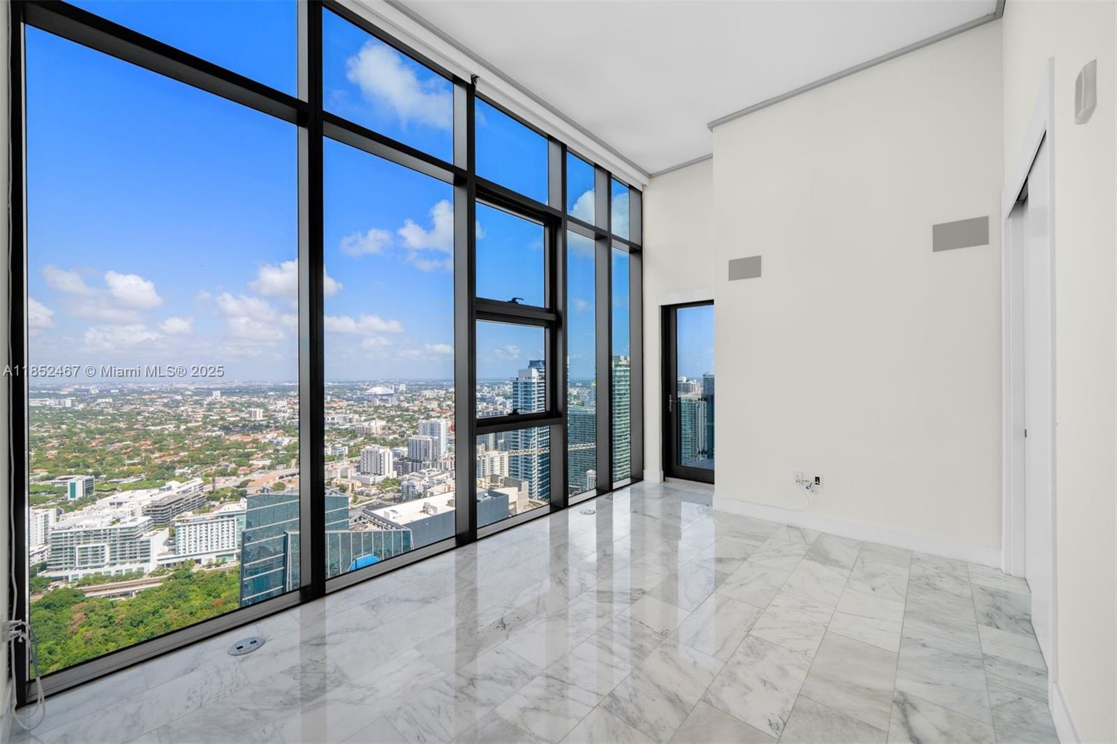 ECHO BRICKELL CONDO - Residential