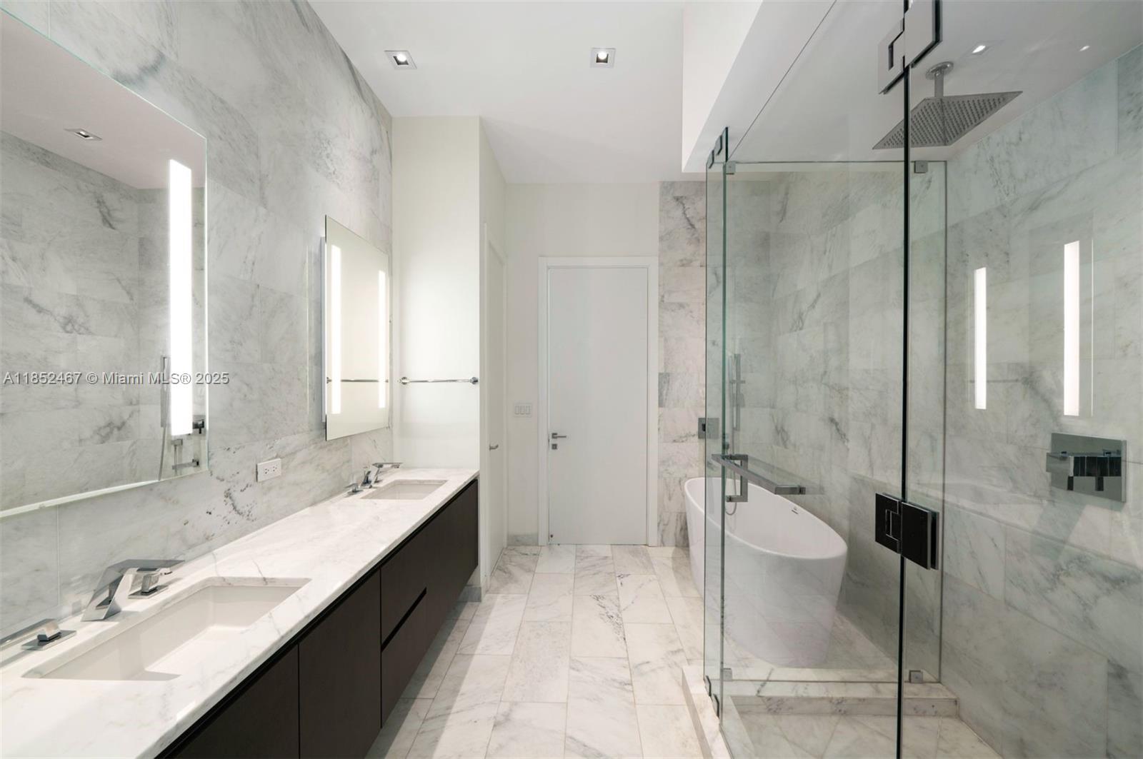 ECHO BRICKELL CONDO - Residential