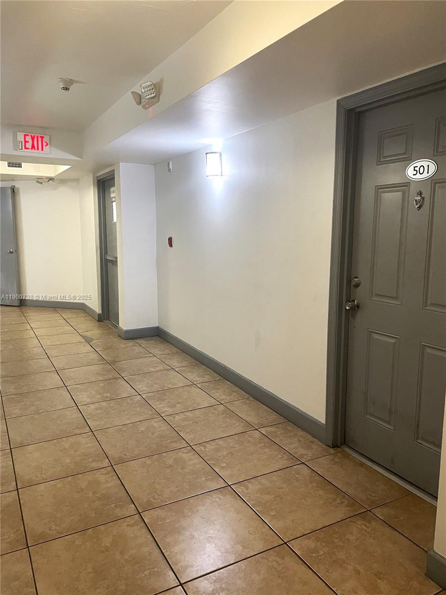 THE CITADEL CONDO - Residential Lease