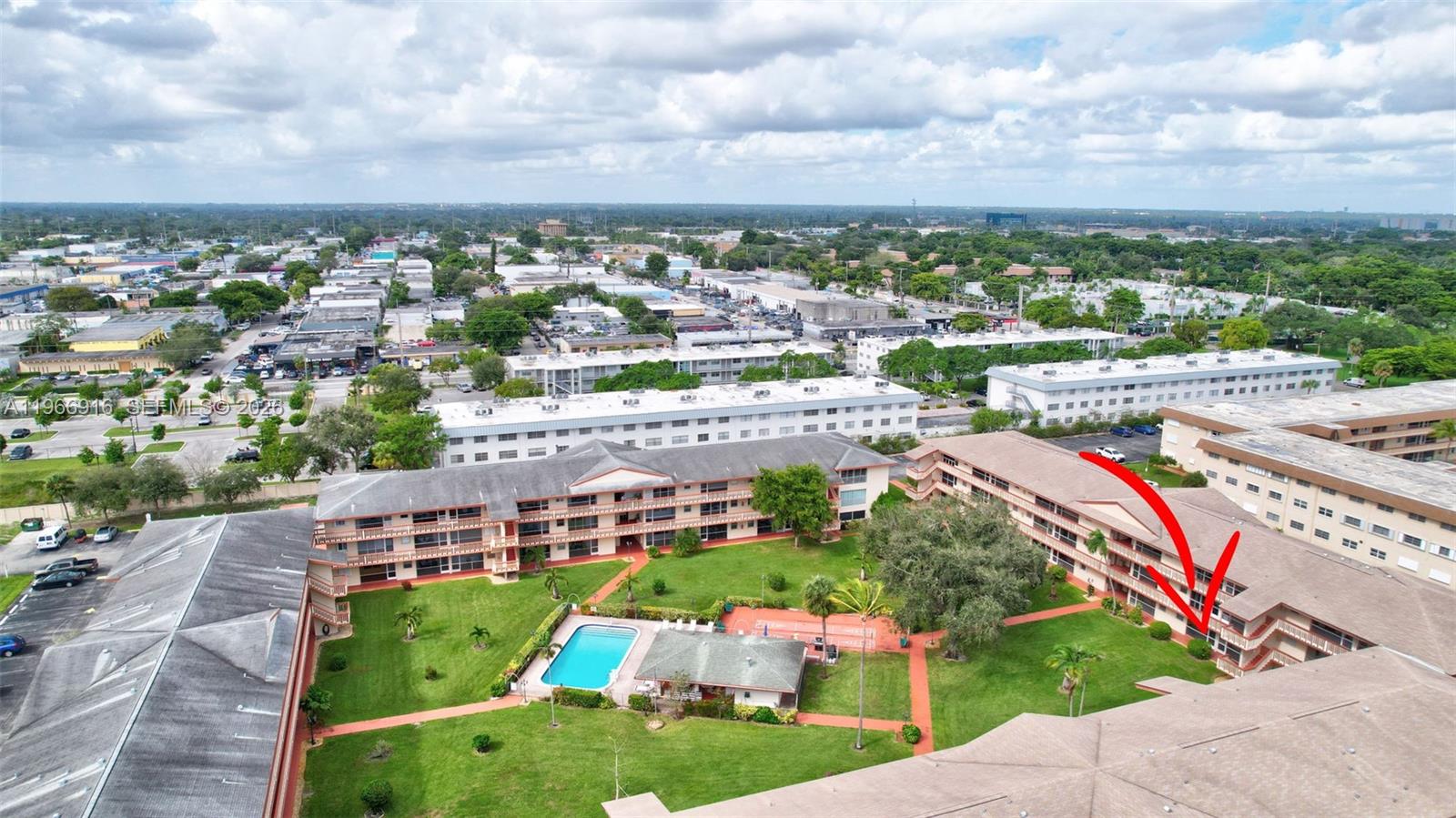 BEVERLY HILLS CONDO NUMBE - Residential