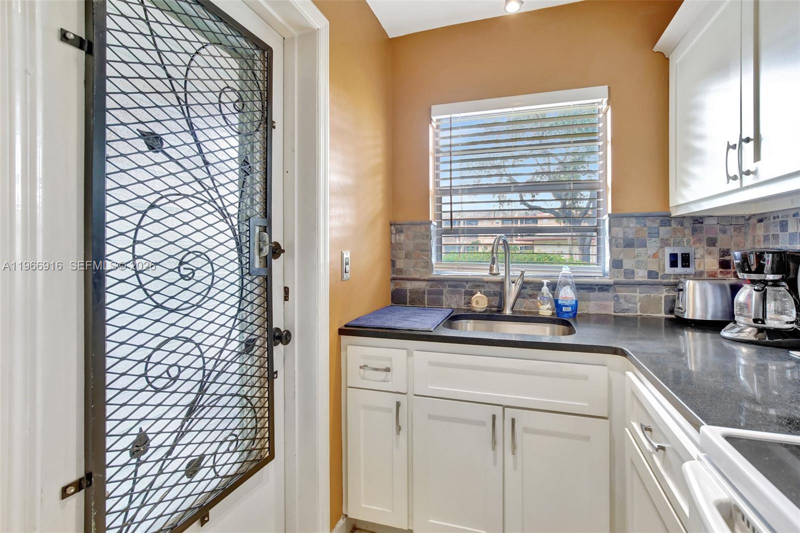 BEVERLY HILLS CONDO NUMBE - Residential