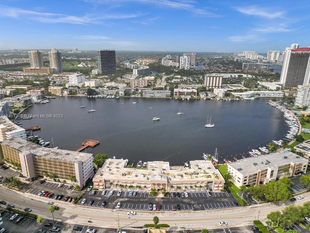 PARADISE HARBOUR APTS CO- - Residential