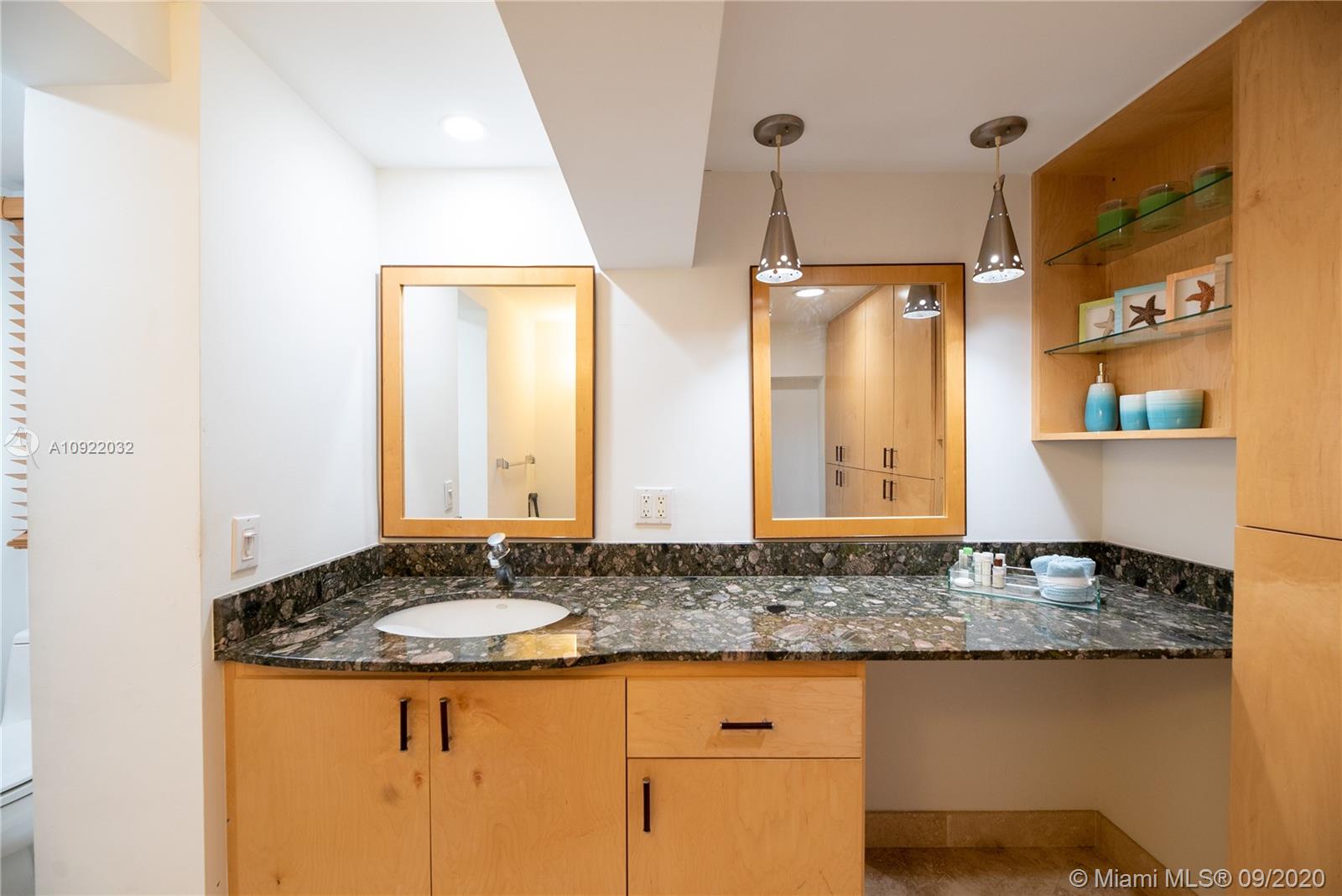 LAS OLAS BY THE SEA EXT - Residential