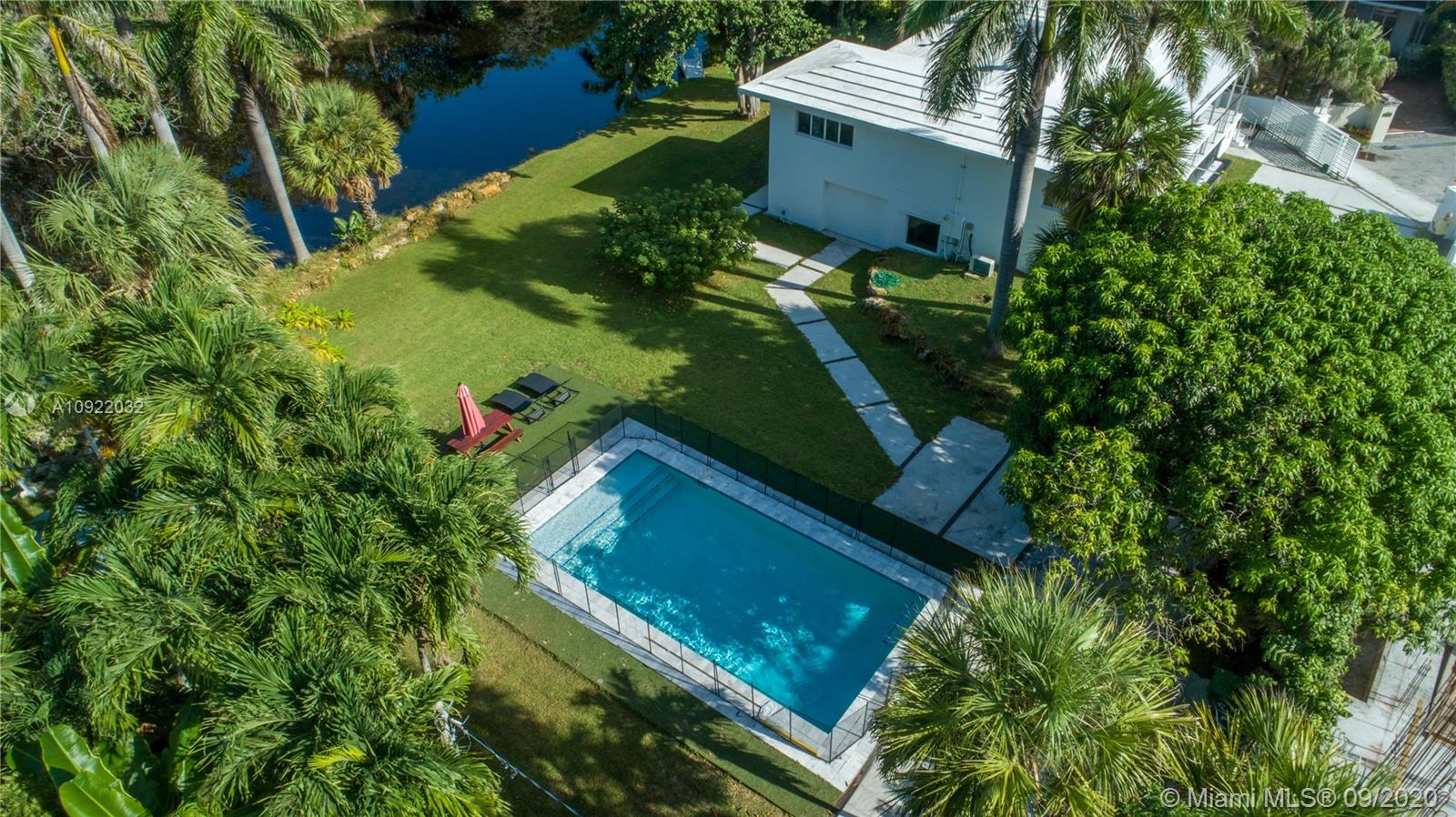 LAS OLAS BY THE SEA EXT - Residential