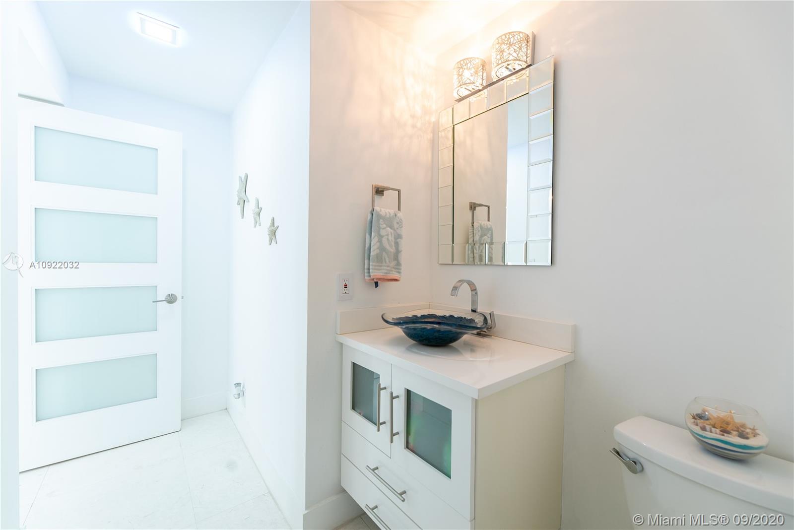 LAS OLAS BY THE SEA EXT - Residential