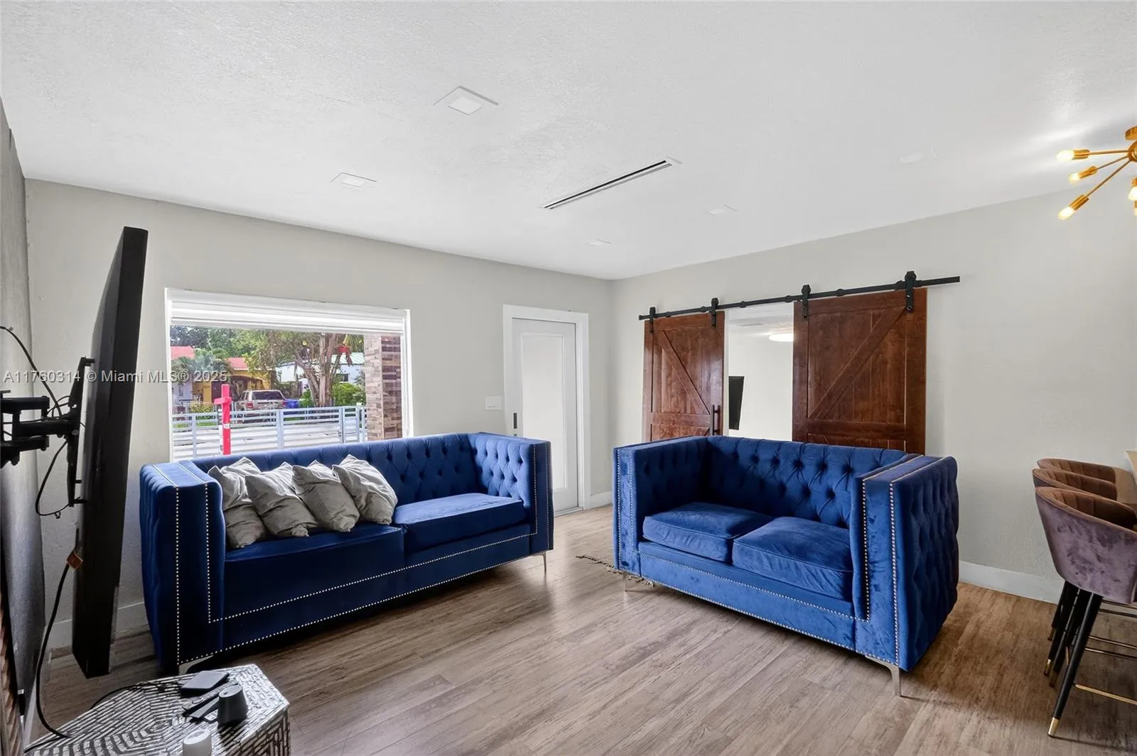 Miami, Florida 33127, United States, 5 Bedrooms Bedrooms, ,3 BathroomsBathrooms,Residential,Active,85583