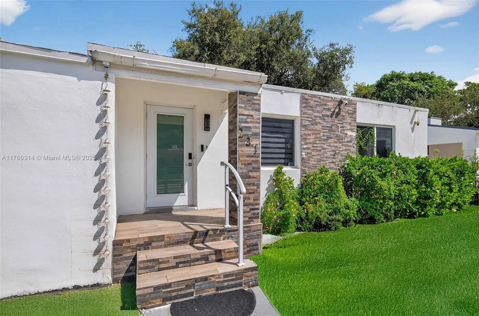 Miami, Florida 33127, United States, 5 Bedrooms Bedrooms, ,3 BathroomsBathrooms,Residential,Active,85583