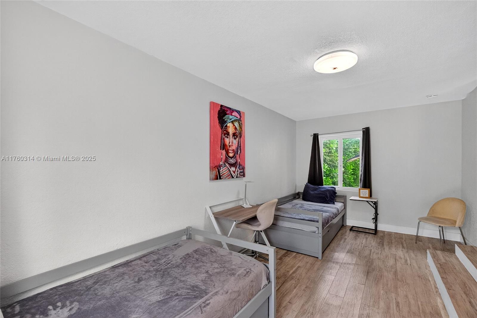 COLUMBIA PARK CORR PL - Residential