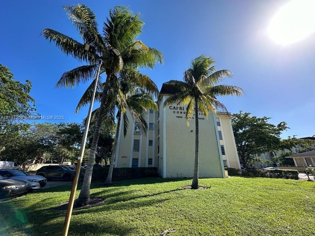 11905 Ne 2nd Ave C105, North Miami, Miami-Dade County, Florida - 2 Bedrooms  
2 Bathrooms - 